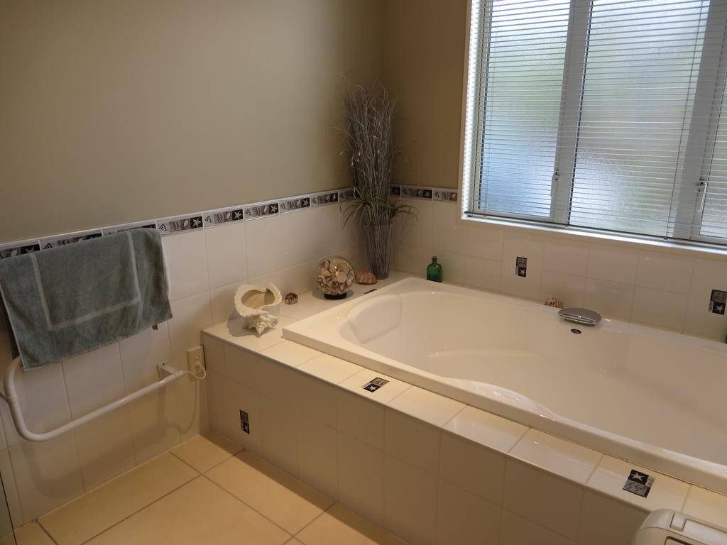 Airport Stableford B&B Christchurch Room photo